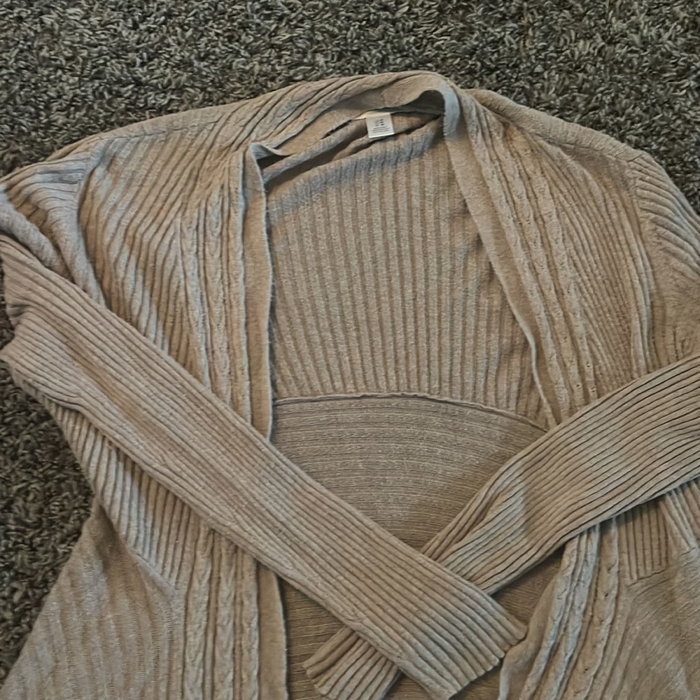 Maternity Cardigan - Picture 3 of 3